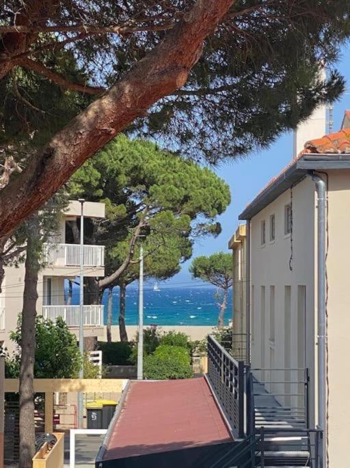 F3 Classe Meuble Tourisme "Gites De France" A 80 Metres De La Plage 滨海阿热莱斯 外观 照片